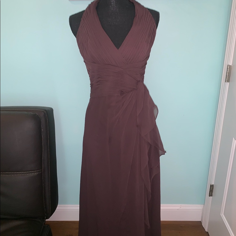 Brown dress